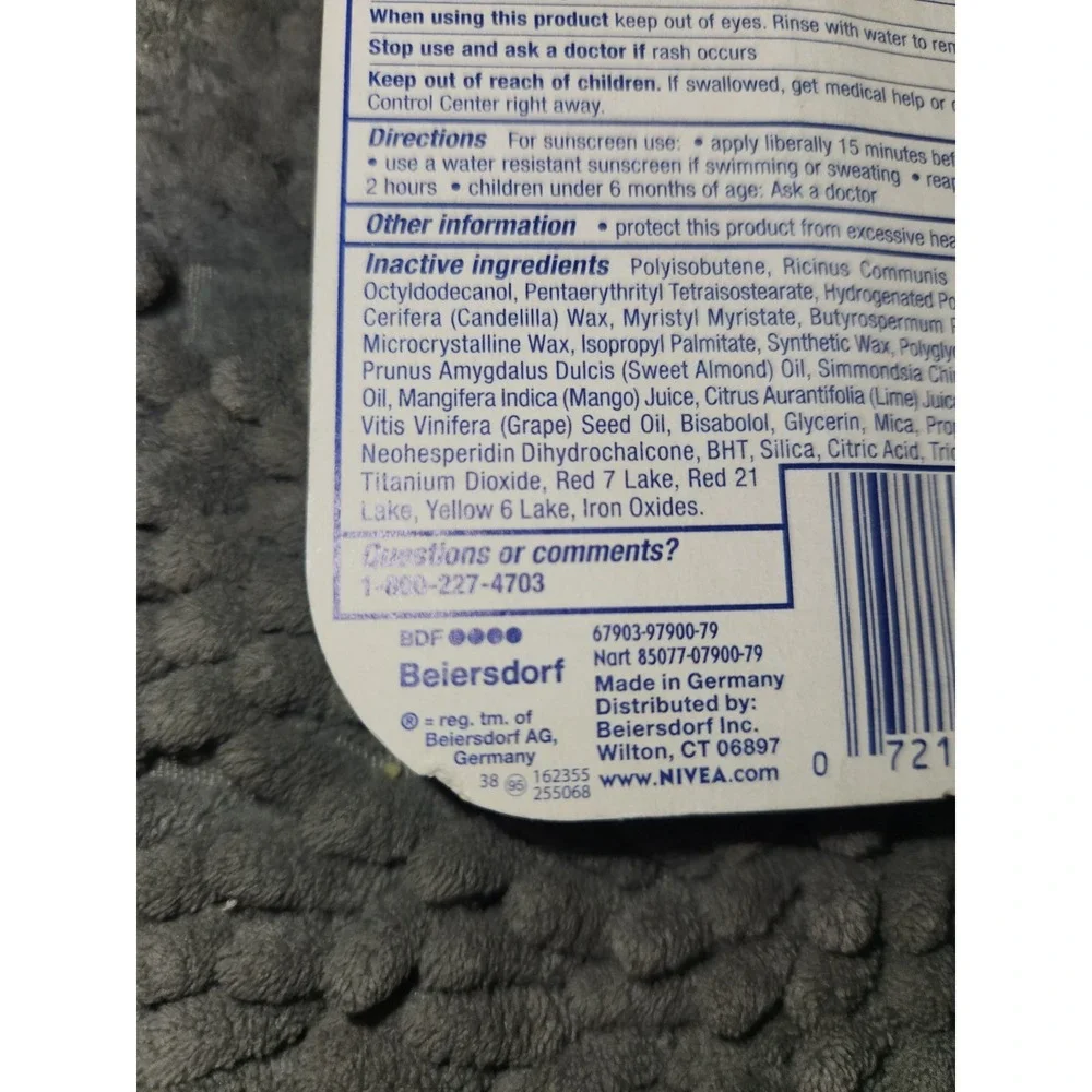 Nivea A Kiss Of CHERRY‎ Refreshing Lip Care DISCONTINUED & HARD TO Find Expired